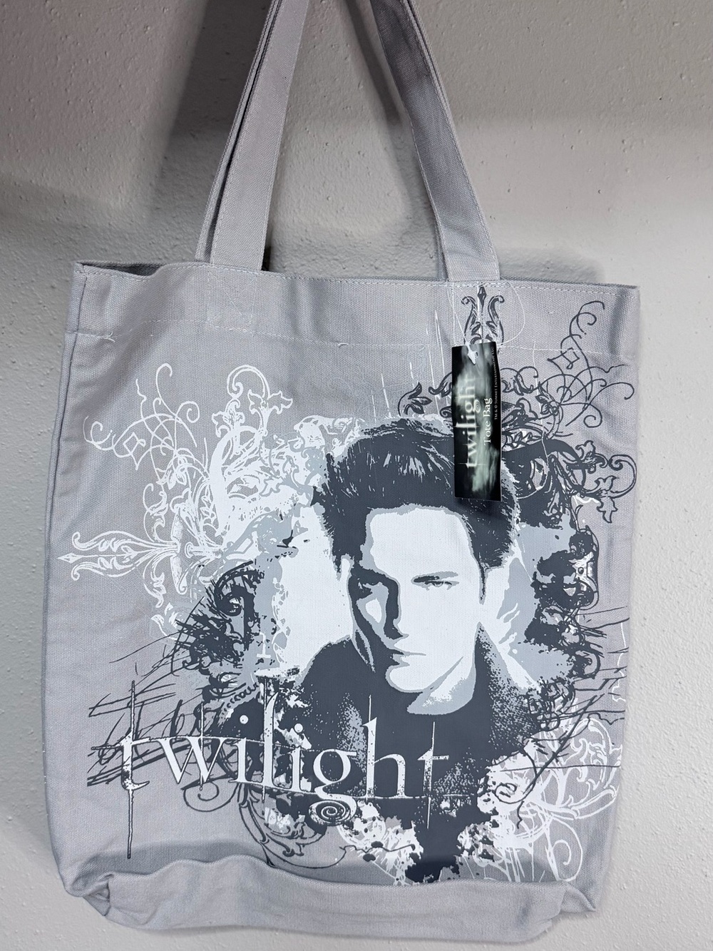 Twilight Graphic Tote Bag – Gray Edward Cullen Design